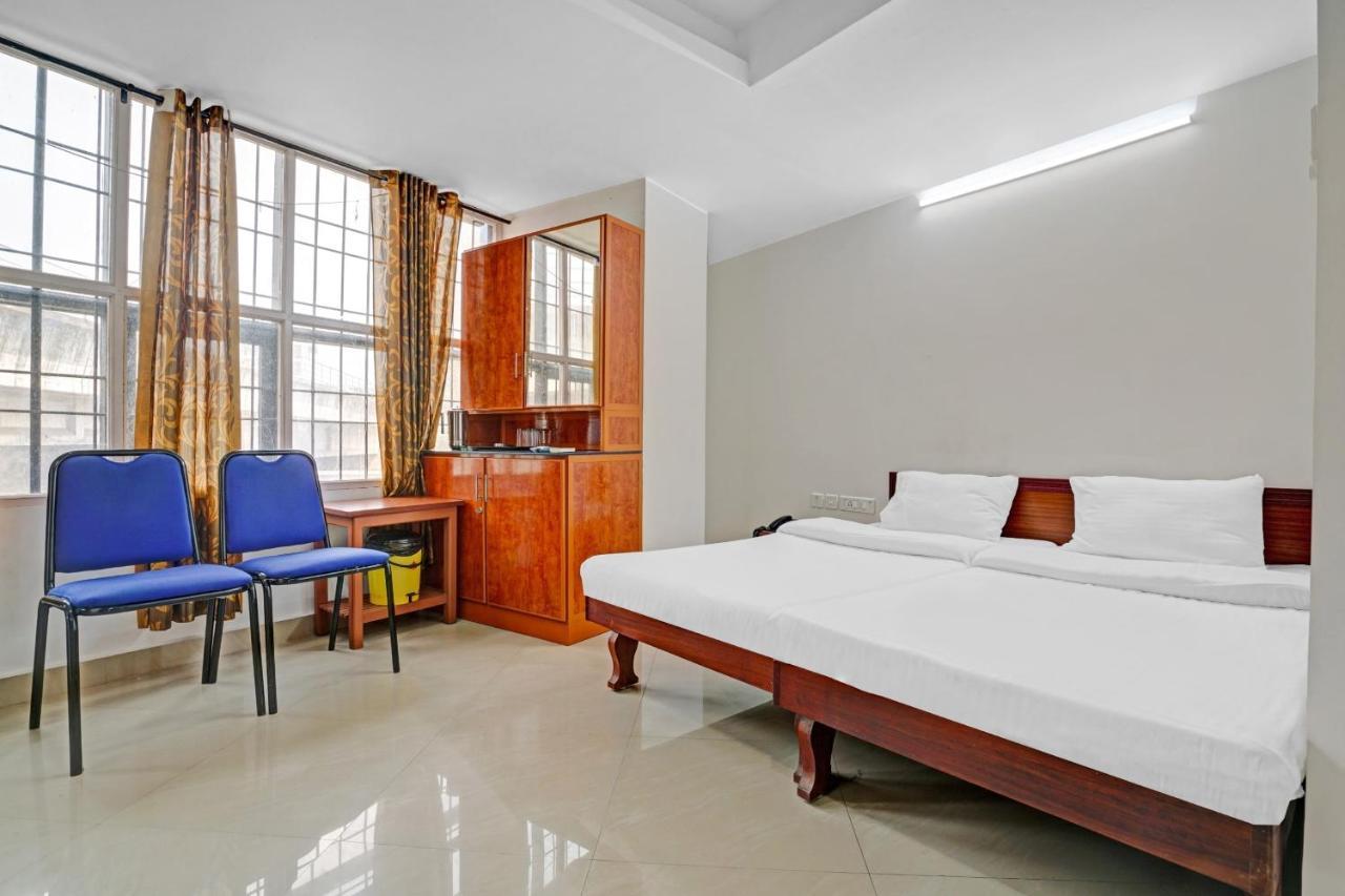 Collection O Aramam Executive Inn Kochi 외부 사진